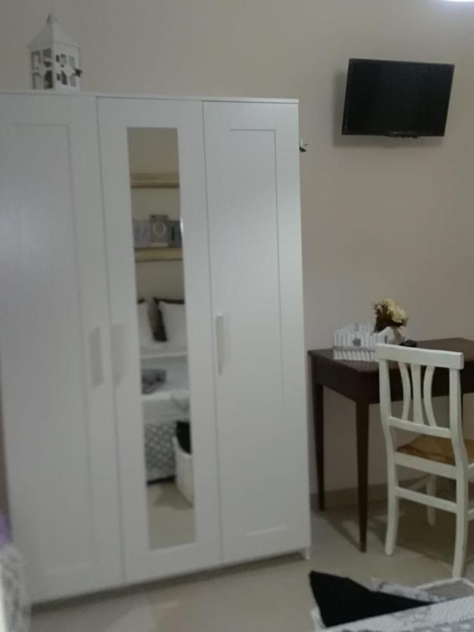 B&B L'Ulivo 마리나디카메로타 외부 사진